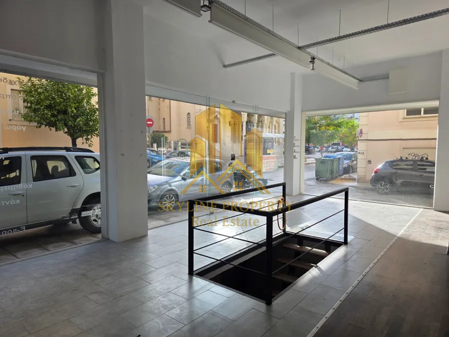 Γωνιακό Κατάστημα 180τ.μ.,Κέντρο Πάτρα-117.000€