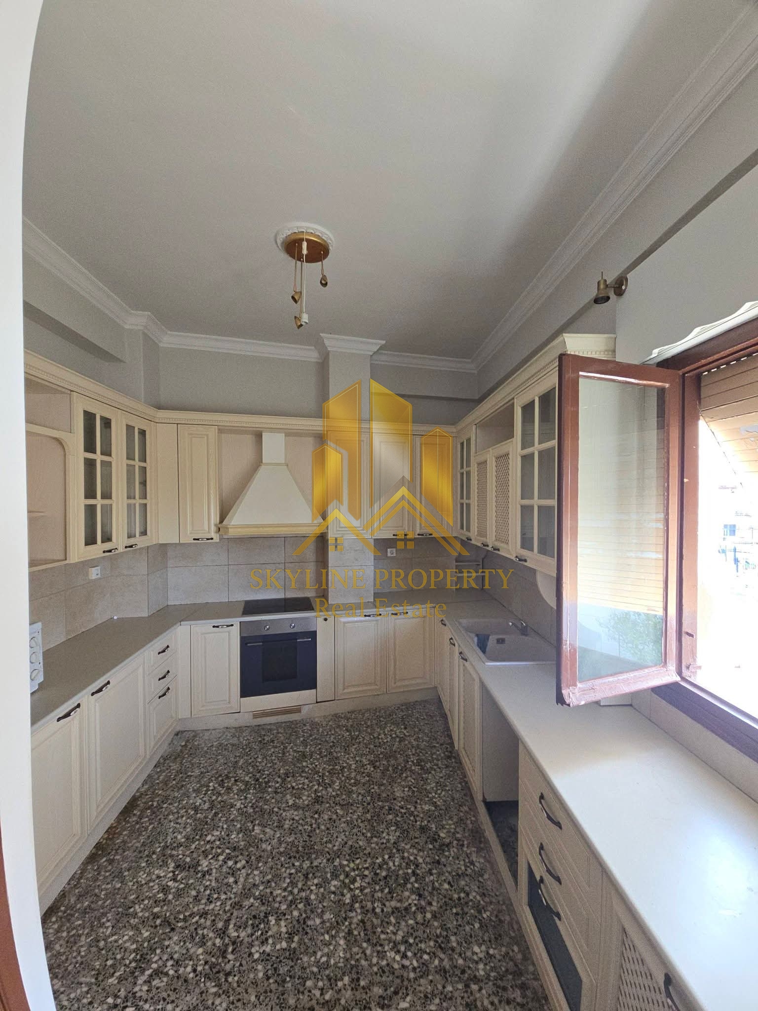 Διαμέρισμα 87τ.μ., Μποζαιτικα Πατρών -135.000€