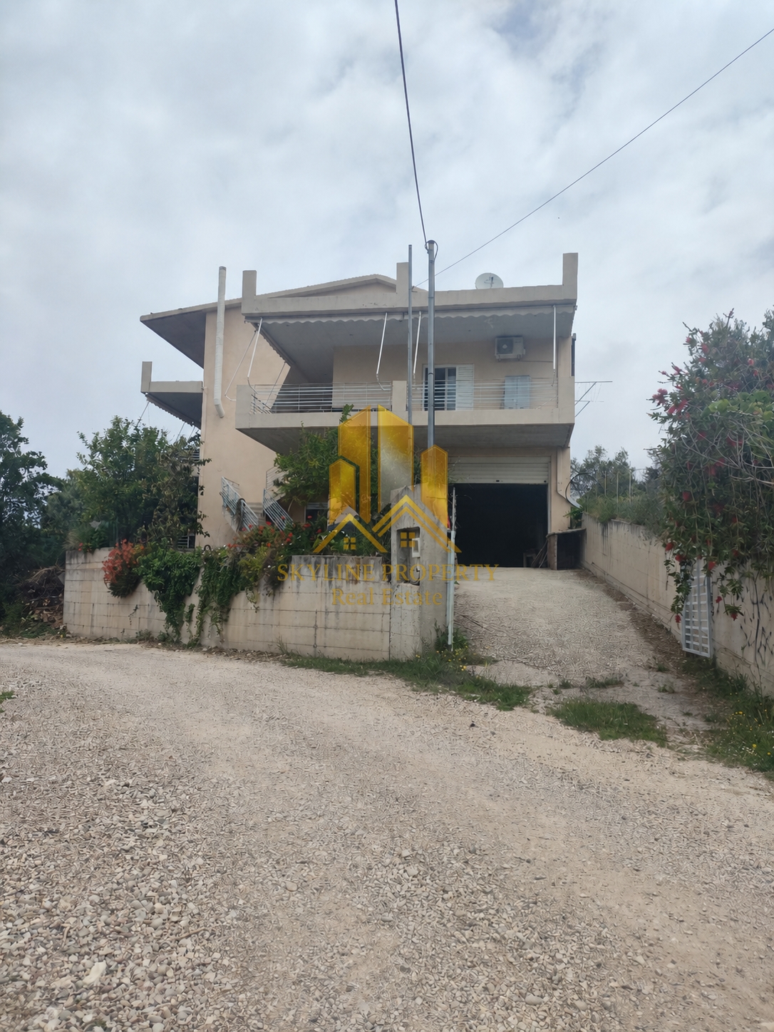 Μεζονέτα 330τ.μ.,Καλλιθέα Πατρών – 270.000€
