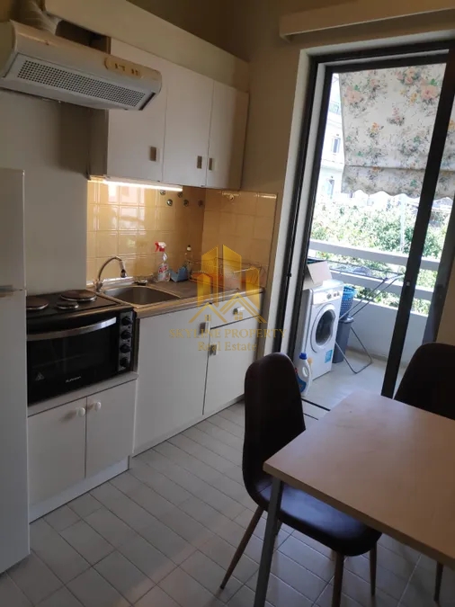 Γκαρσονιέρα 32 τ.μ.,Μέσα Αγυιά| Πάτρα -400€/μήνα